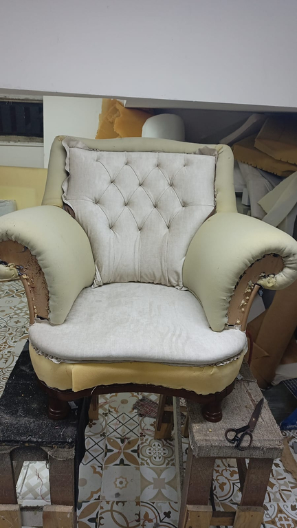 Es Koltuk izmit Kocaeli koltuk,Çekyat,minder tamiri,renkli kumaş döşemesi